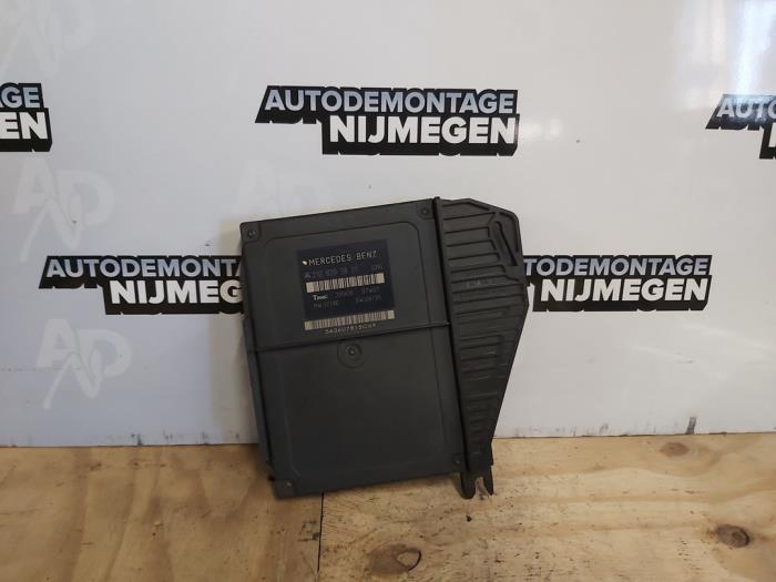 Begagnade ABS-dator Mercedes E (W210) 3.2 E-320 24V Pris på förfrågan erbjuds av Autodemontage Nijmegen