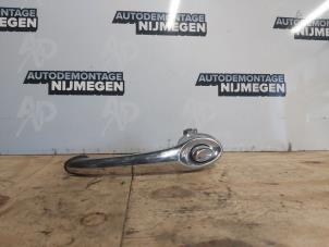 Usagé Poignée de porte avant droite Chrysler PT Cruiser 2.0 16V Prix sur demande proposé par Autodemontage Nijmegen