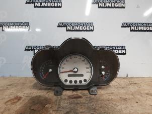 Używane Tablica rozdzielcza Hyundai i10 (F5) 1.0i 12V Cena na żądanie oferowane przez Autodemontage Nijmegen