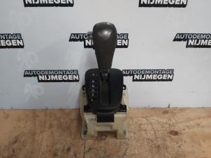 Used Gear stick Hyundai i10 (F5) 1.2i 16V Price on request offered by Autodemontage Nijmegen