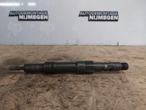 Usagé Injecteur (diesel) Ford Mondeo III 2.0 TDCi 115 16V Prix sur demande proposé par Autodemontage Nijmegen