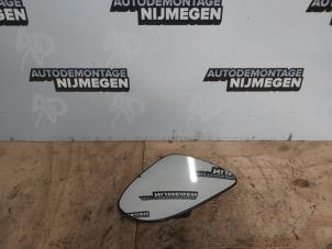 Used Mirror glass, left Toyota Yaris II (P9) 1.3 16V VVT-i Price on request offered by Autodemontage Nijmegen