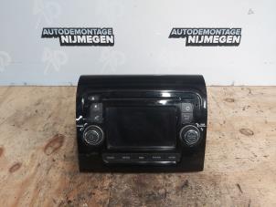 Używane Radio Citroen Jumper (U9) 2.0 BlueHDi 110 Cena na żądanie oferowane przez Autodemontage Nijmegen