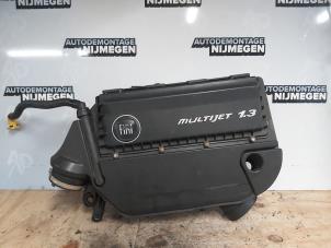 Used Air box Fiat Grande Punto (199) 1.3 JTD Multijet 16V 85 Actual Price on request offered by Autodemontage Nijmegen