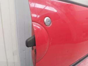 Used Door handle 2-door, right Renault Twingo II (CN) 1.2 16V GT TCE eco2 Price on request offered by Autodemontage Nijmegen