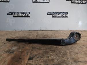 Used Rear wiper arm BMW X5 (E53) 3.0 24V Price on request offered by Autodemontage Nijmegen