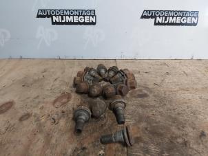 Used Set of wheel bolts Peugeot 206 (2A/C/H/J/S) 1.4 XR,XS,XT,Gentry Price on request offered by Autodemontage Nijmegen