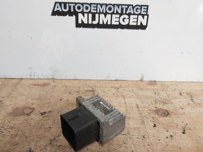 Glow plug relay Citroen Nemo 1.3 HDi 75 9645668680