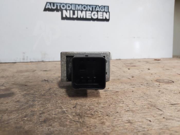 Glow plug relay Citroen Nemo 1.3 HDi 75 9645668680