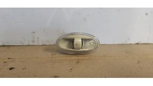 Used Front wing indicator, right Toyota Aygo (B10) 1.0 12V VVT-i Price on request offered by Autodemontage Nijmegen