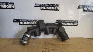 Used Air intake hose Citroen C4 Berline (LC) 1.4 16V Price on request offered by Autodemontage Nijmegen