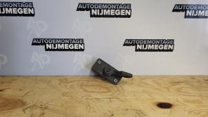 Gebrauchte Griff Hecktür Lieferwagen Fiat Doblo Cargo (263) 1.3 D Multijet Preis auf Anfrage angeboten von Autodemontage Nijmegen