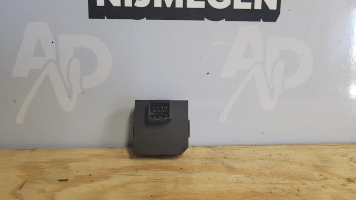 Begagnade Relä Hyundai i20 1.2i 16V Pris på förfrågan erbjuds av Autodemontage Nijmegen