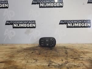Used Fog light switch Jaguar S-type (X200) 2.5 V6 24V Price on request offered by Autodemontage Nijmegen