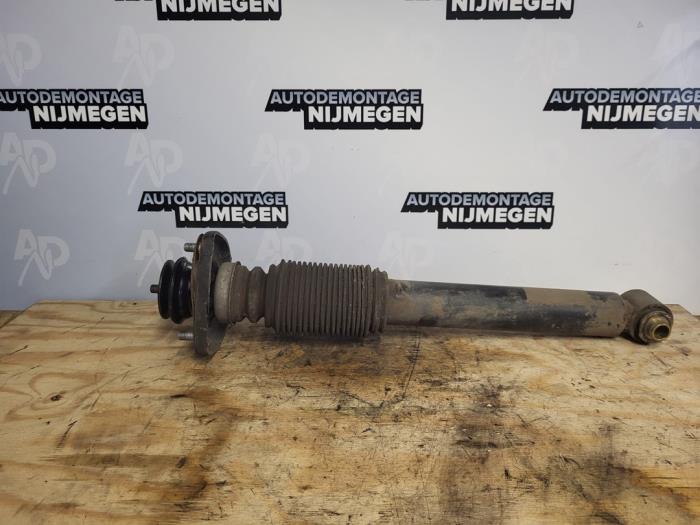 Rear shock absorber, right from a BMW X5 (E53) 3.0d 24V 2004