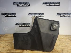 Used Front windscreen washer reservoir BMW X5 (E53) 3.0d 24V Price on request offered by Autodemontage Nijmegen