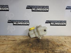 Usagé Réservoir de liquide de frein Volkswagen Polo V (6R) 1.2 12V Prix sur demande proposé par Autodemontage Nijmegen