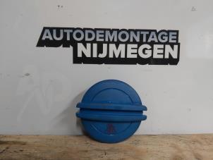 Używane Naczynie wzbiorcze czapka Volkswagen Polo V (6R) 1.2 12V Cena na żądanie oferowane przez Autodemontage Nijmegen