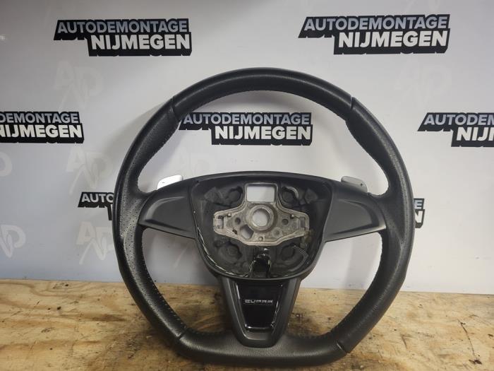 Begagnade Ratt Seat Ibiza IV SC (6J1) 1.4 TSI 16V Cupra Pris på förfrågan erbjuds av Autodemontage Nijmegen