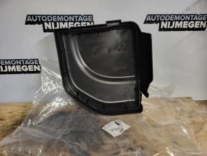 Used Battery cover Citroen Berlingo 1.6 Hdi 16V 115 Phase 2 Price on request offered by Autodemontage Nijmegen