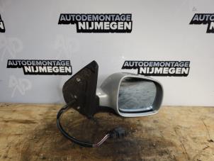 Used Wing mirror, right Volkswagen Golf IV (1J1) 1.4 16V Price on request offered by Autodemontage Nijmegen