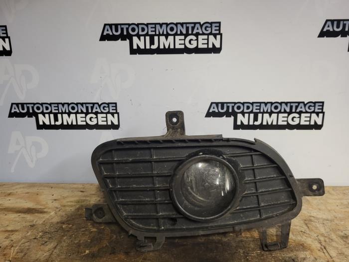 Fog light, front right from a Mercedes-Benz A (W169) 1.5 A-150 3-Drs. 2007