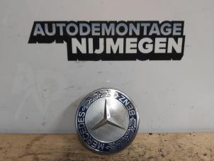 Używane Pokrywa piasty Mercedes C (W205) C-200 2.0 CGI 16V Cena na żądanie oferowane przez Autodemontage Nijmegen