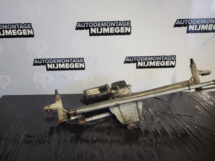 Wiper motor + mechanism Opel Corsa C 1.2 16V 23004003
