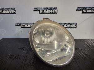 Used Headlight, right Chevrolet Matiz 0.8 Price on request offered by Autodemontage Nijmegen