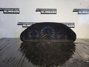 Usagé Compteur Mercedes C (W202) 1.8 C-180 16V Prix sur demande proposé par Autodemontage Nijmegen