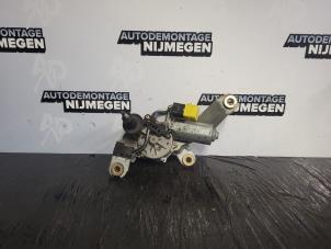 Used Rear wiper motor Mercedes C Combi (S202) 1.8 C180T 16V Price on request offered by Autodemontage Nijmegen