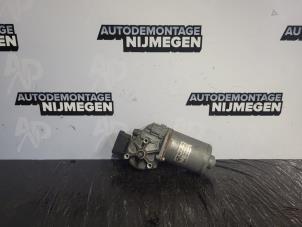 Używane Silnik wycieraczek przednich Smart City-Coupé 0.6 Turbo i.c. Smart&Pulse Cena na żądanie oferowane przez Autodemontage Nijmegen