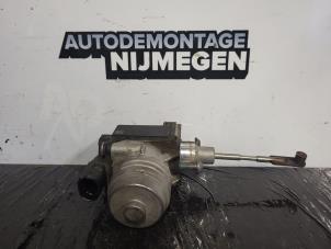 Used Clutch actuator Volkswagen Polo V (6R) 1.2 TSI Price on request offered by Autodemontage Nijmegen