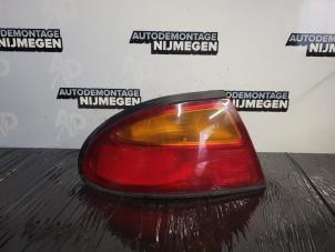 Usados Luz trasera izquierda Mazda 323 F (BA14) 1.8i GLX,GT 16V Precio de solicitud ofrecido por Autodemontage Nijmegen