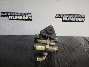 Used Power steering pump Fiat Fiorino (225) 1.3 JTD 16V Multijet Price on request offered by Autodemontage Nijmegen