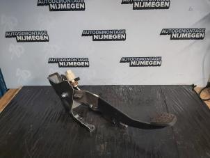 Used Brake pedal Peugeot 108 1.0 12V Price on request offered by Autodemontage Nijmegen