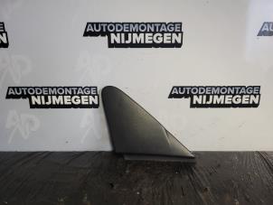 Usados Tapa de retrovisor izquierda Daihatsu Cuore (L251/271/276) 1.0 12V DVVT Precio de solicitud ofrecido por Autodemontage Nijmegen