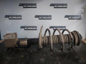 Used Front shock absorber rod, right Citroen Berlingo 1.6 VTi 95 16V Price on request offered by Autodemontage Nijmegen