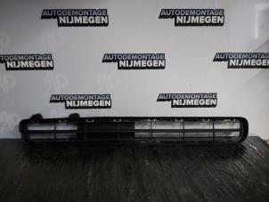 New Grille Citroen C1 1.0 Vti 68 12V Price on request offered by Autodemontage Nijmegen