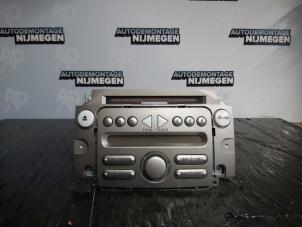 Używane Radio Daihatsu Sirion 2 (M3) 1.0 12V DVVT Cena na żądanie oferowane przez Autodemontage Nijmegen