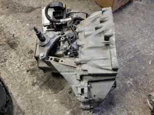 Used Robotised gearbox Citroen C4 Grand Picasso (UA) 1.6 16V VTi 120 Price on request offered by Autodemontage Nijmegen