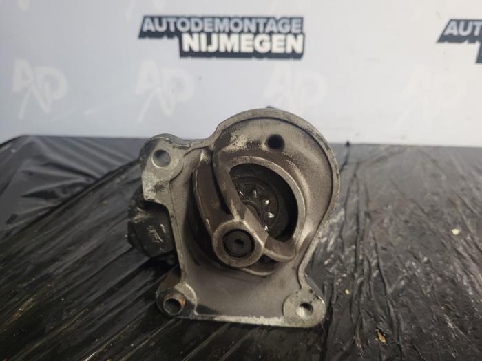 Anlasser van een Ford Fiesta 6 (JA8) 1.5 TDCi 2015
