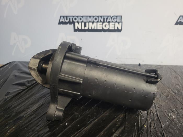 Anlasser van een Ford Fiesta 6 (JA8) 1.5 TDCi 2015