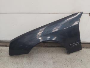 Used Front wing, left Mercedes C (W203) 1.8 C-200 CGI 16V Price on request offered by Autodemontage Nijmegen