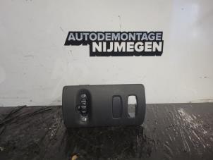 Used Height control switch Renault Kangoo/Grand Kangoo (KW) 1.5 Blue dCi 95 Price on request offered by Autodemontage Nijmegen