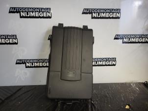 Gebrauchte Batterieabdeckung Volkswagen Golf V (1K1) 2.0 GTI 16V FSI Turbo Preis auf Anfrage angeboten von Autodemontage Nijmegen