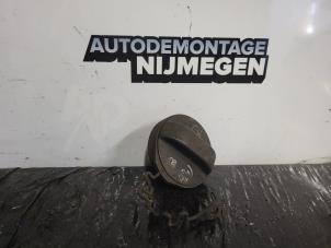 Used Fuel cap Chevrolet Spark (M300) 1.0 16V Bifuel Price on request offered by Autodemontage Nijmegen