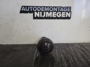 Used Gear stick knob Peugeot Partner (GC/GF/GG/GJ/GK) 1.6 16V Price on request offered by Autodemontage Nijmegen