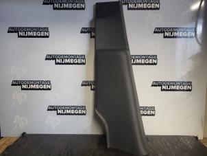 Używane Slupek srodkowy lewy Mercedes Citan (415.6) 1.5 109 CDI Cena na żądanie oferowane przez Autodemontage Nijmegen