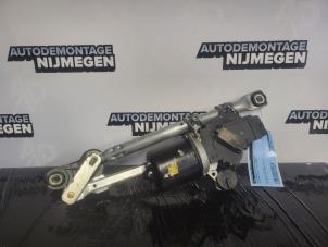 Used Wiper motor + mechanism Toyota Aygo (B10) 1.4 HDI Price on request offered by Autodemontage Nijmegen